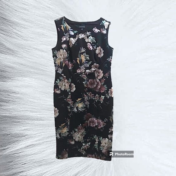 🖤🌸 💃Beautiful Enfocus Black Floral Dress - Picture 7 of 8